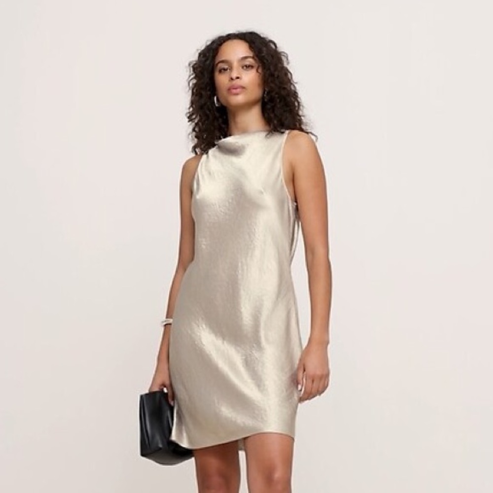 NWOT Banana Republic Crinkle-Satin Shift Dress